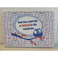 Realsystem 2025/2026 tanév asztali naptár