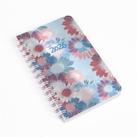 Realsystem 2026 SP3 8811-53 virágok heti beosztású spirálos mini naptár Realsystem 2026 SP3 8811-53 virágok heti beosztású spirálos mini naptár