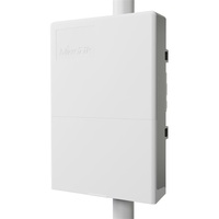 MikroTik netFiber 9 CRS310-1G-5S-4S+OUT 1xGbE LAN, 5xGbE SFP, 4x SFP+ port kültéri Cloud Router Switch